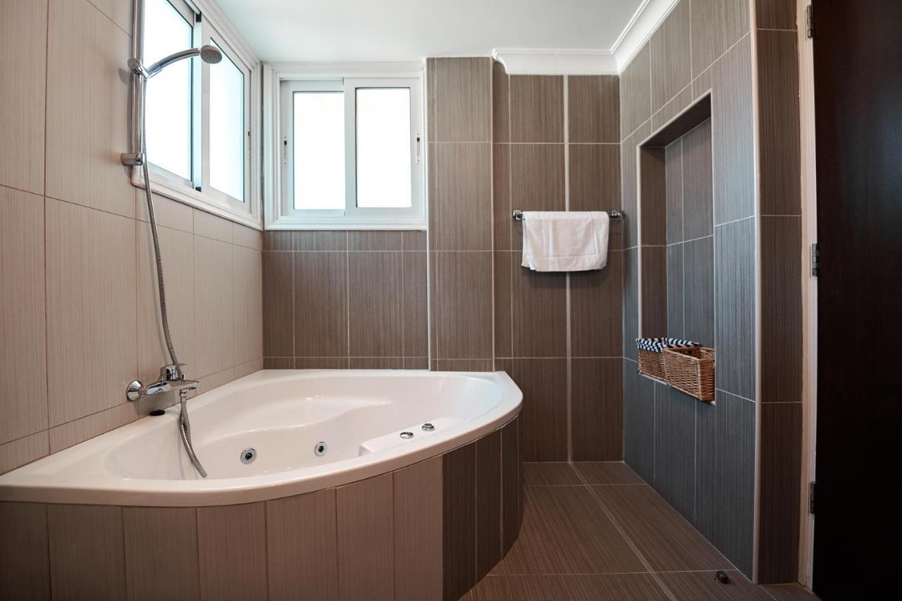 Beach Front Bella Vista By Ezoria Villas Protaras Exterior photo